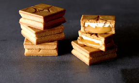 【东京新名产】 PRESS BUTTER SAND 焦糖和奶油，在夹心饼干中浪漫相遇！