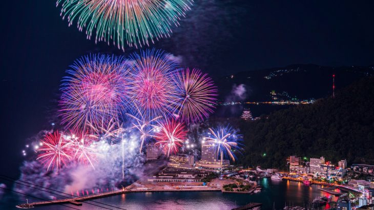 【日本烟火】花火迷必看！2026日本花火大会19选！时间、地点、交通、注意事项全攻略
