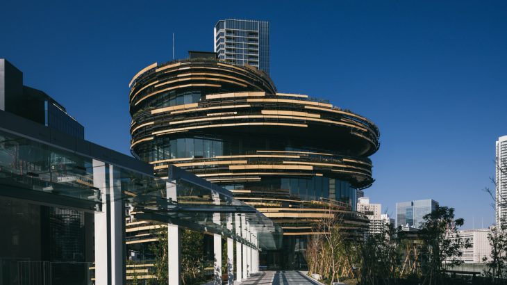 张维中带路／【东京新景点2026】高轮 MoN Takanawa抢先看！隈研吾设计文化博物馆＋足汤体验＋开幕特展完整导览、亮点解析